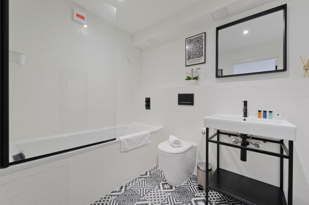 Luxury One Bedroom Greenwich Studio Apartment Near Canary Wharf By Underthedoormat Лондон Екстер'єр фото